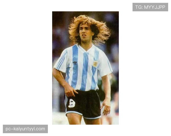 梅根·拉皮诺，赛场上像战神，周末却在名牌店门口慢慢挑包，看了既想骂又想剁手